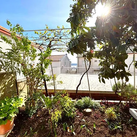 Apartman Del Mare *